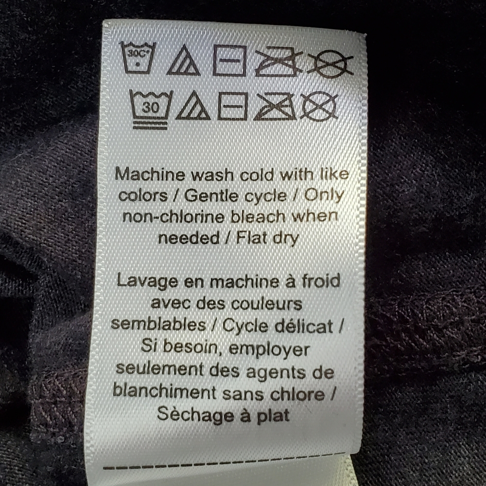 UNTUCKit - Picture 5 of 13